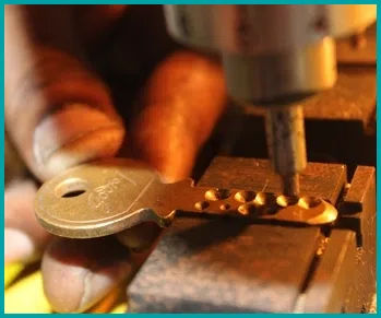 Beverly Hills  Emergency Locksmith Service Beverly Hills, CA 310-819-3073 - Key-Maker-Near-Me